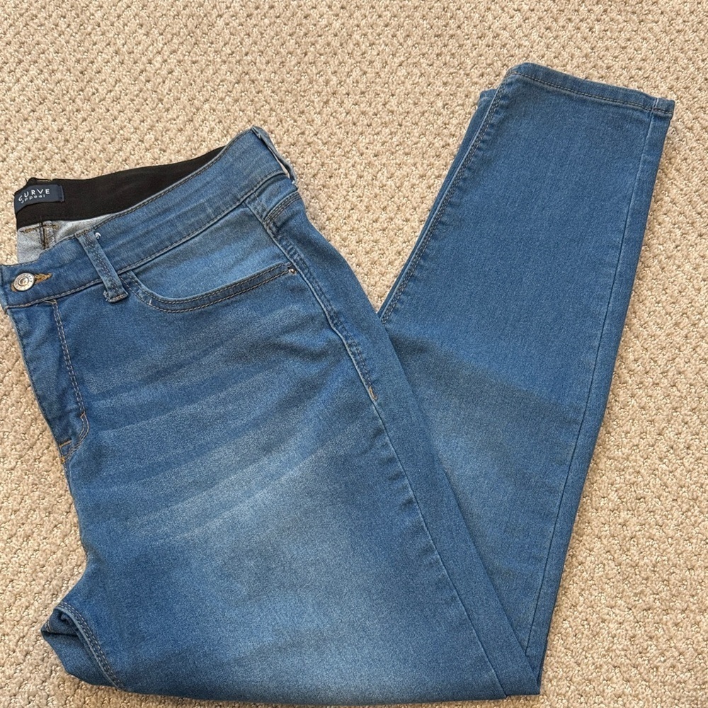 Classic Blue Skinny Jeans for Women - Picture 3 of 7